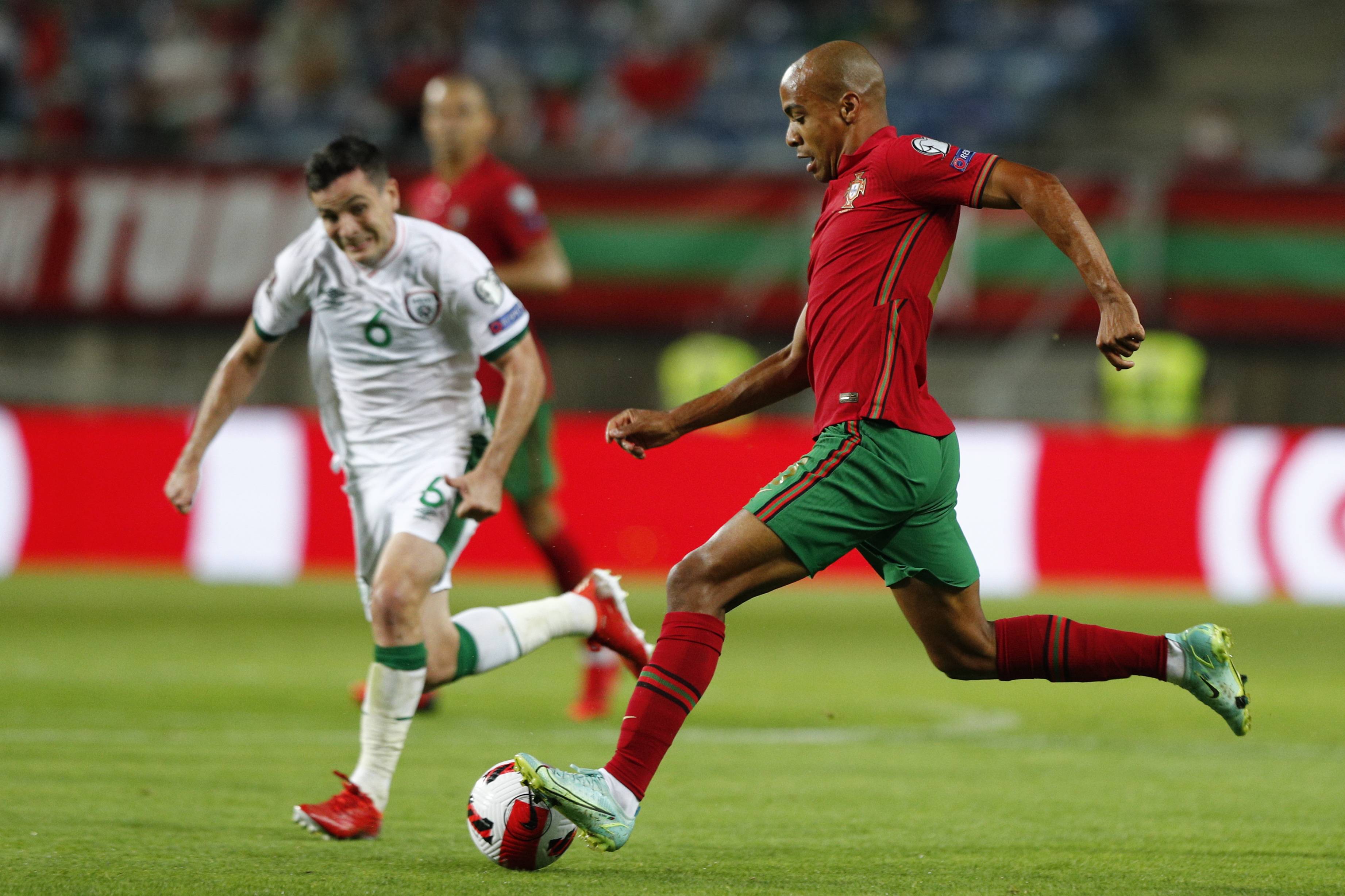 在这一事件 在这一事件