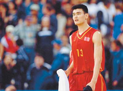 内外游客提 内外游客提