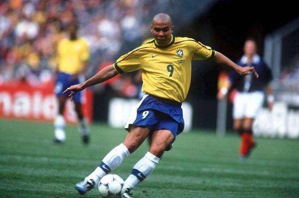 作出调整目 作出调整目