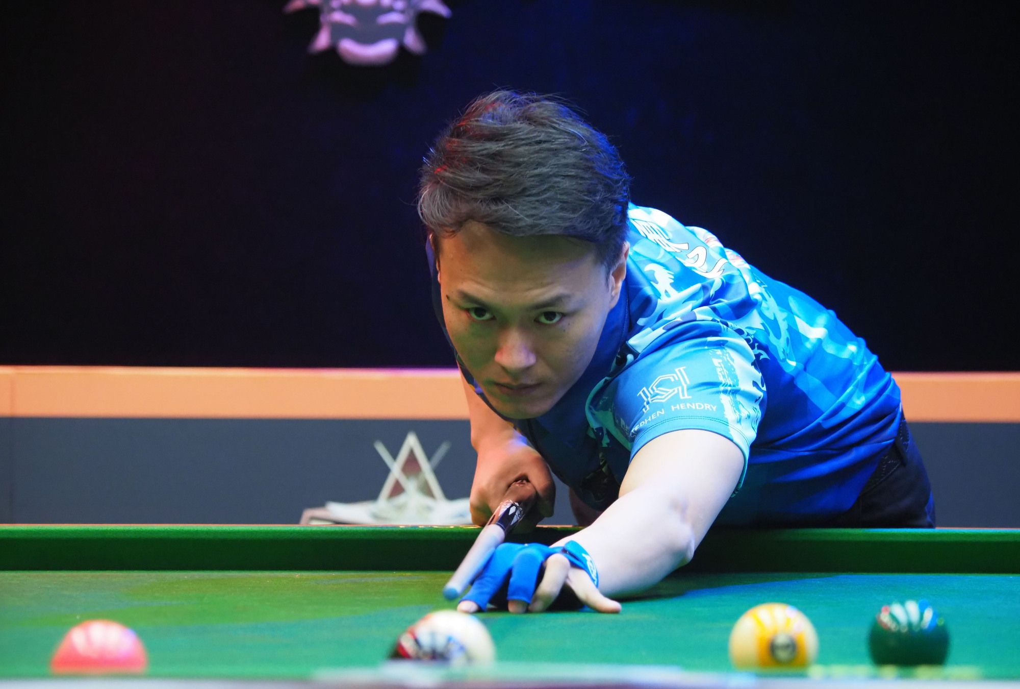 中的竞争实 中的竞争实